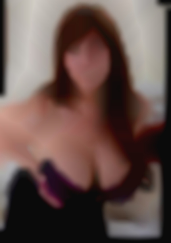 Owman owman horny sex housewife andia andresn near Clemmons.